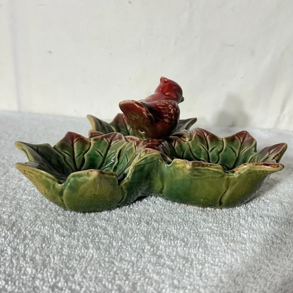 Vintage Ceramic Cardinal On Poinsettia 3 Bowl Serving Dish - Picture 4 of 11